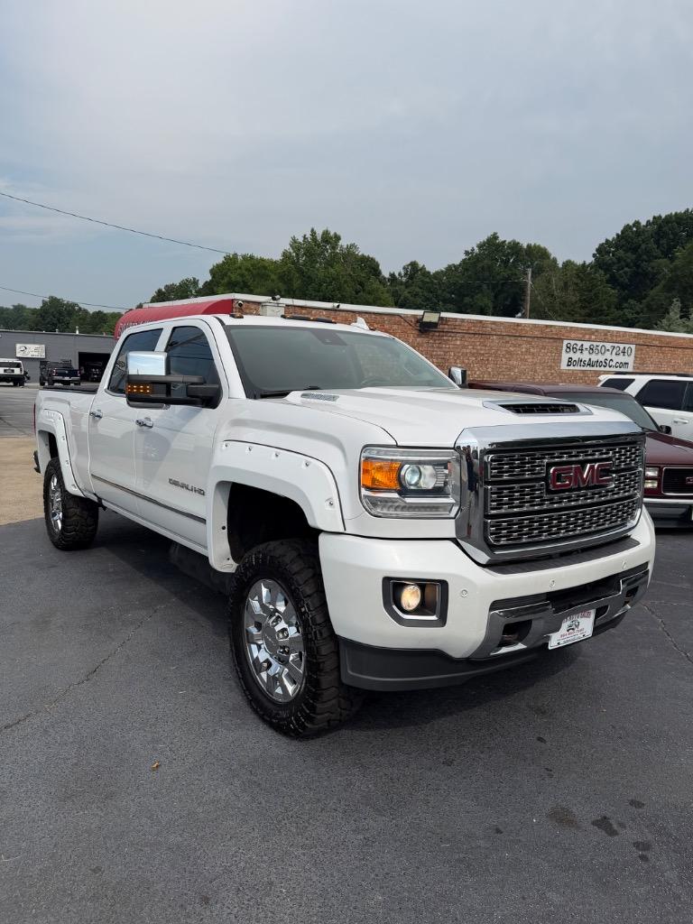 2019 GMC Sierra 2500 Denali HD Denali - Photo 11