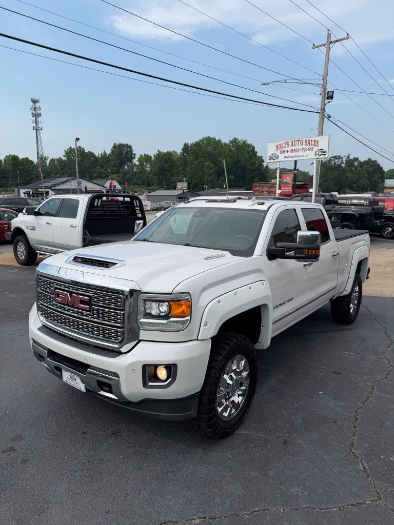 2019 GMC Sierra 2500 Denali HD Denali - Photo 18