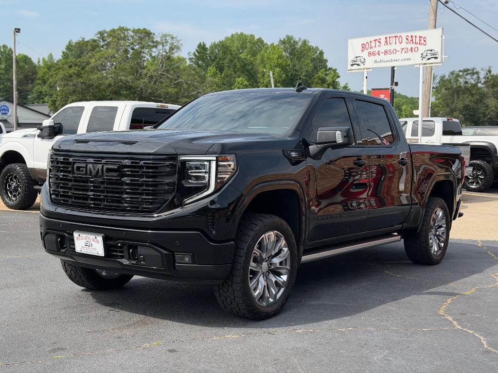 2024 GMC Sierra 4WD Crew Cab Short Box Denali's photo