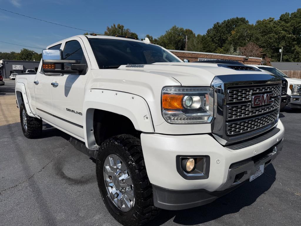 2019 GMC Sierra 2500 Denali HD Denali - Photo 26