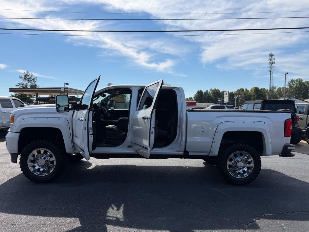 2019 GMC Sierra 2500 Denali HD Denali - Photo 24